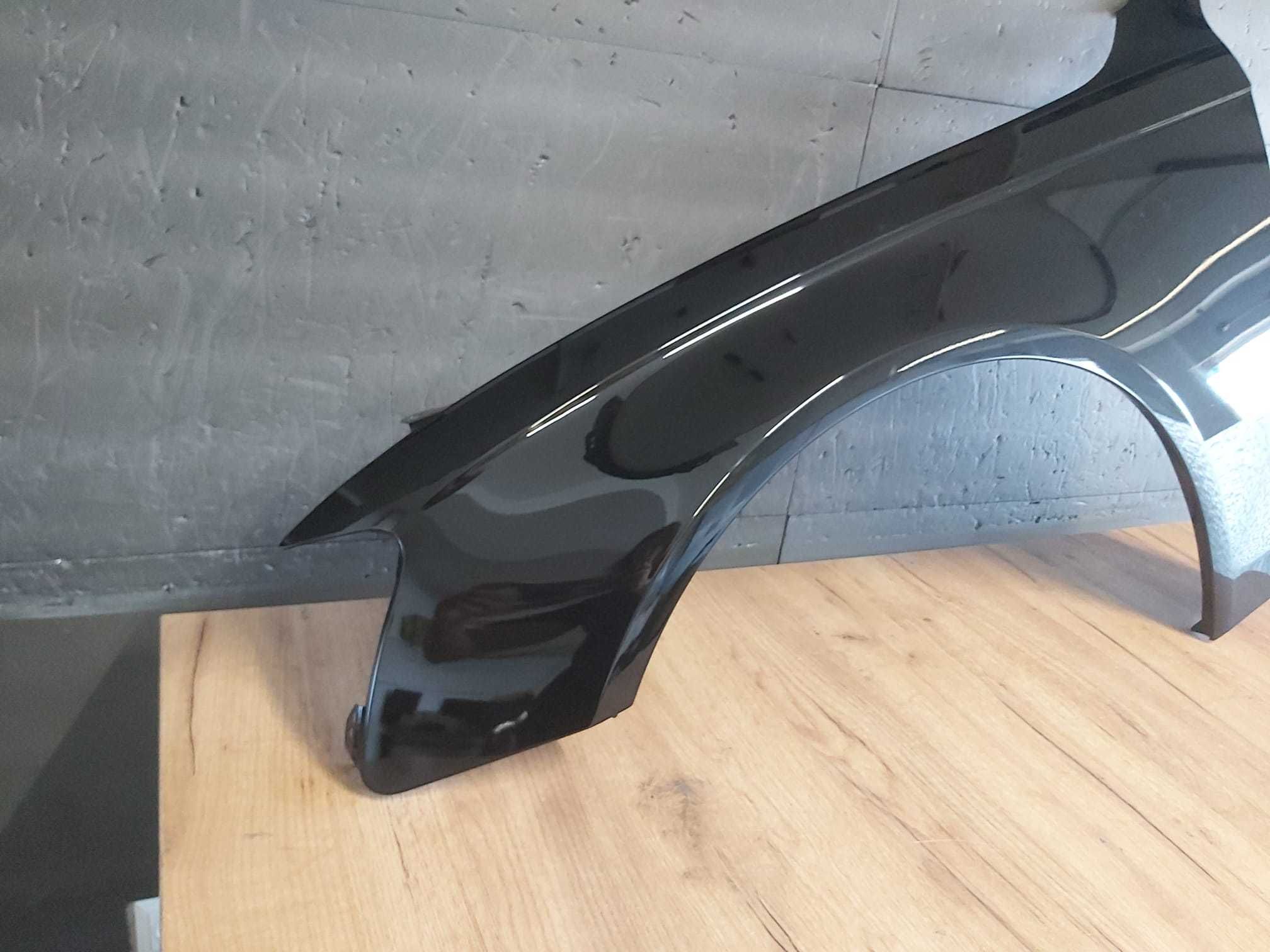 Aripa Fata Stanga Audi A4 B8 An 2007-2011 (LZ9Y (Negru))