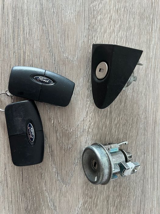 Contact Cu Cheie Ford Fiesta 6 [Fabr 2008-Prezent]