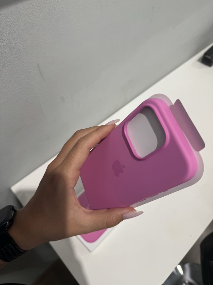 Нов Оригинален розов калъф Apple iPhone 16 pro