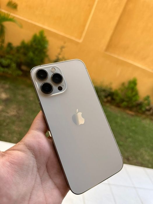iPhone 13 PRO MAX / 256 GB / impecabil