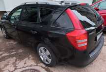 KIA Ceed комби 2009г.1,4 бензин 109 k.