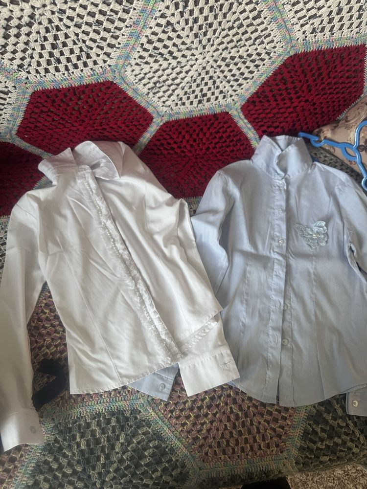 Продам школьные вещи