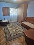 Vând APARTAMENT 3 camere