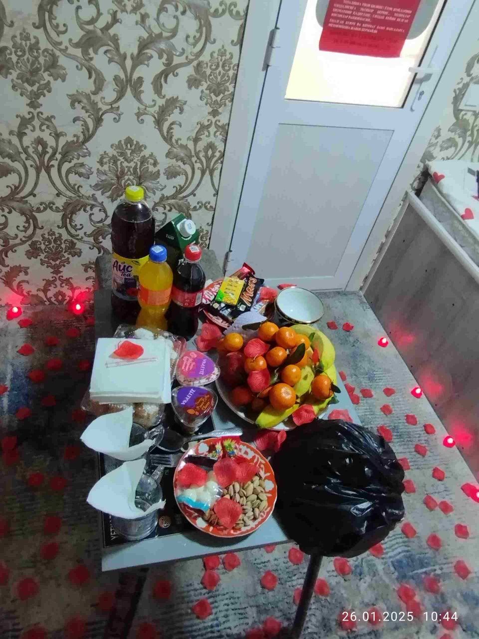 Zafar hostel mehmonxona yangi bozor xolis ro‘parasi qulay narx