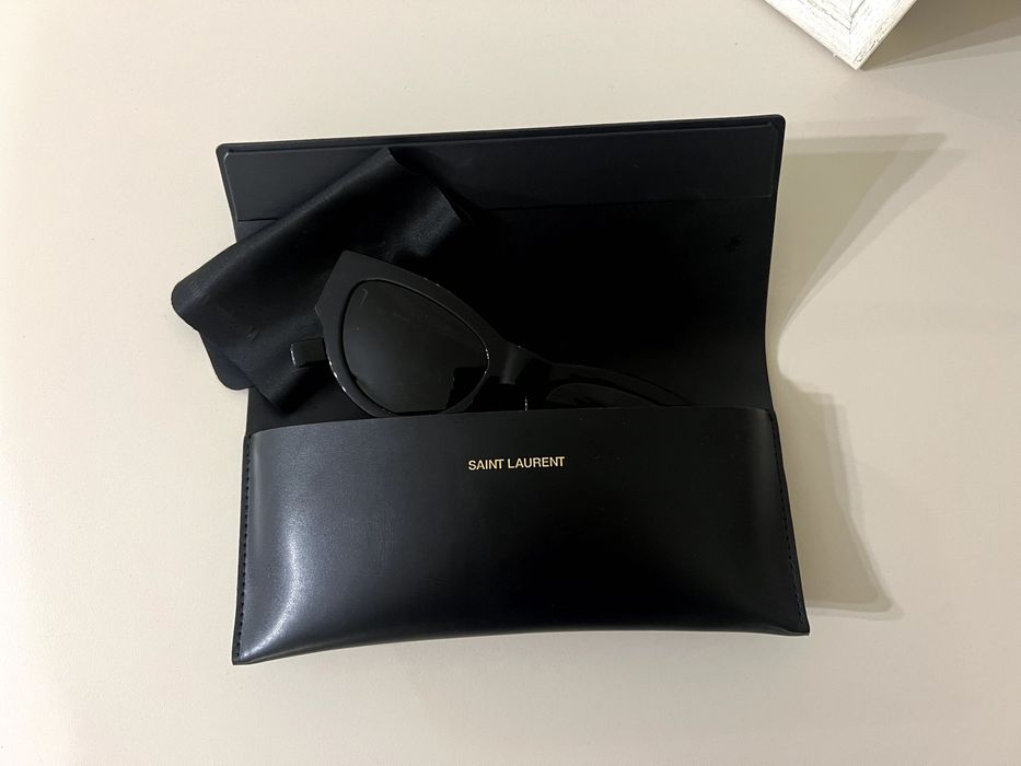 Слънчеви очила YSL