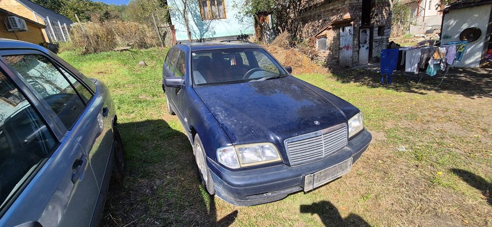 Mercede w202 pentru piese sau dezmembrat, mercedes 2,2 diesel