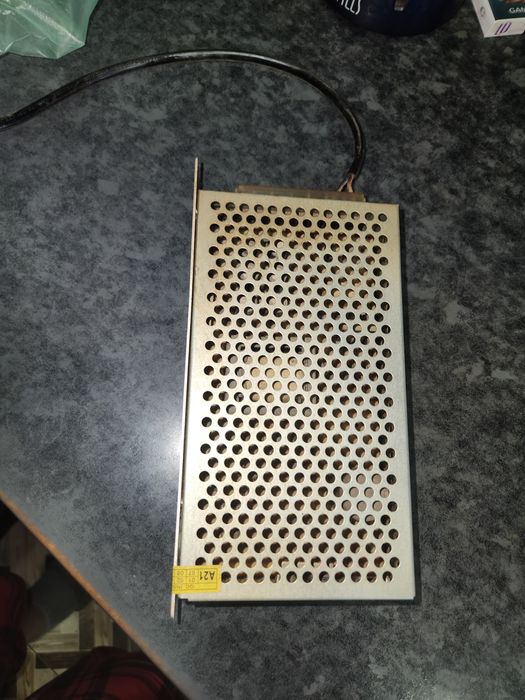 Срочно продам блок питания и адаптер