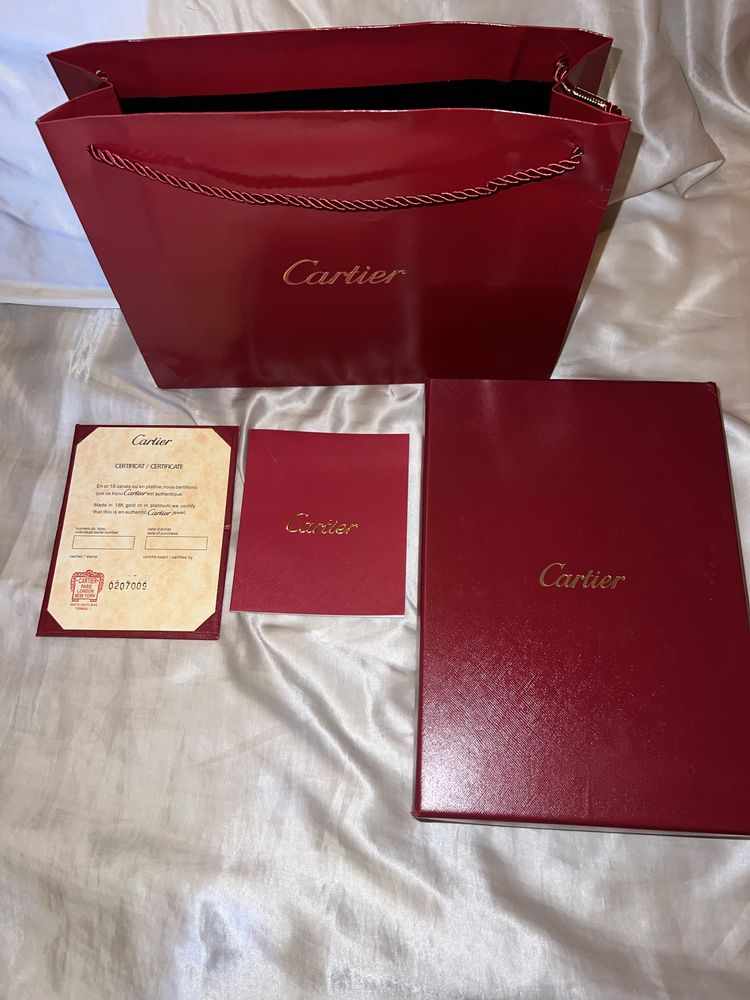 Cartier Just Un Clou колие