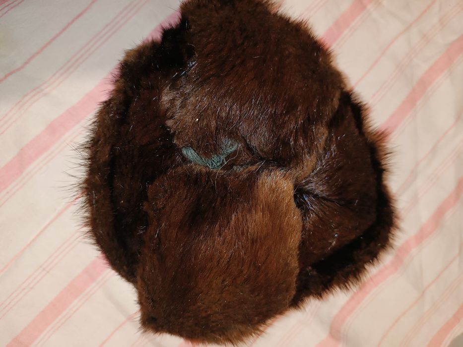 Натуральные меховые женские шапки времён СССР, новые