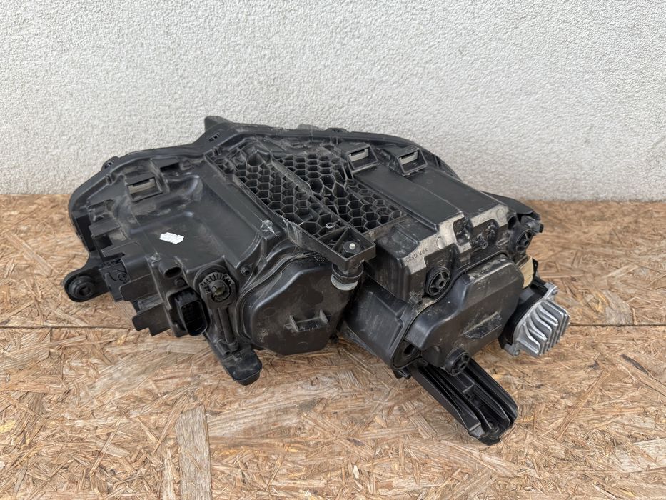 Far stanga VW Passat B8 B8.5 3G Facelift Full LED IQ.Light Original