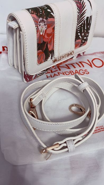 Чанта “Valentino”