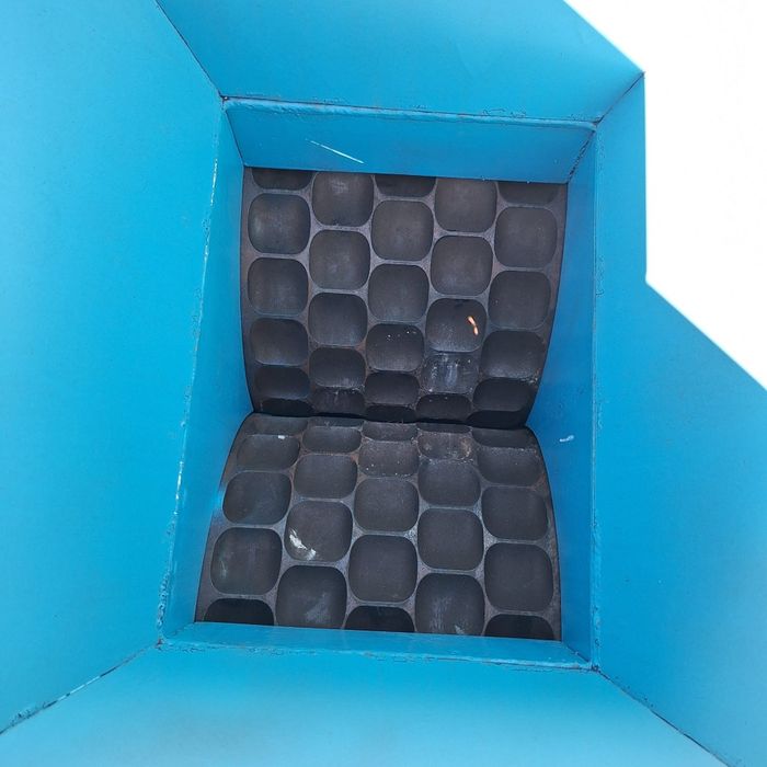 Presa de brichetat pulberi