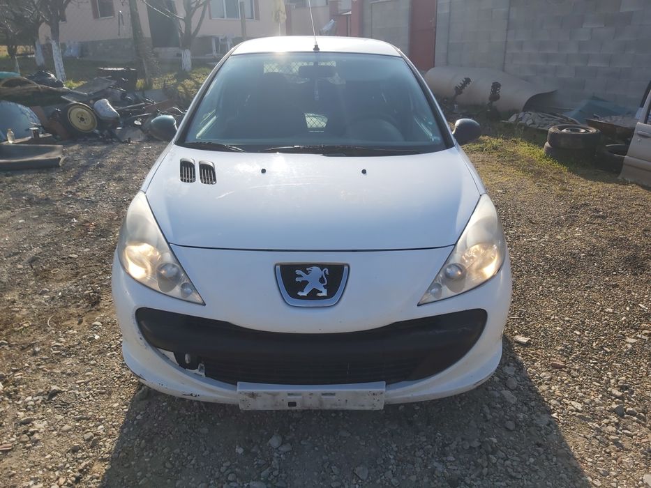 Пежо 206+ 1.4 нди на части