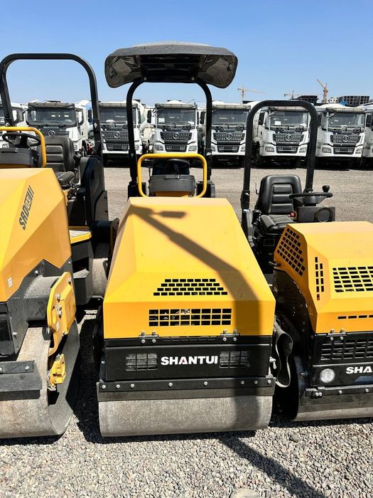 Дорожный каток SHANTUI SRD017 (1.7 тонн) в наличии Ташкенте