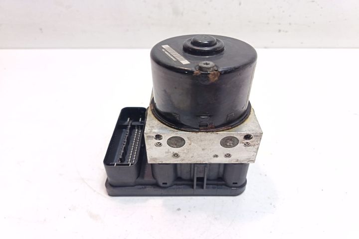 Pompa ABS 3M512C405HB Ford Focus a 2-a generatie