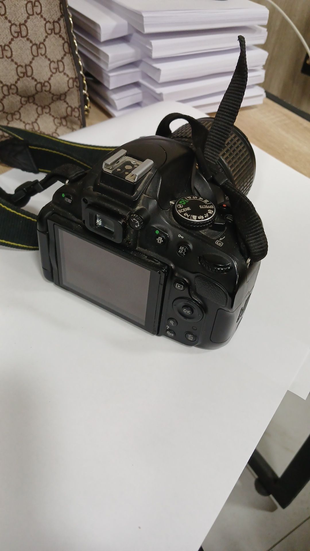 Nikon D5100 sotiladi spichka bn