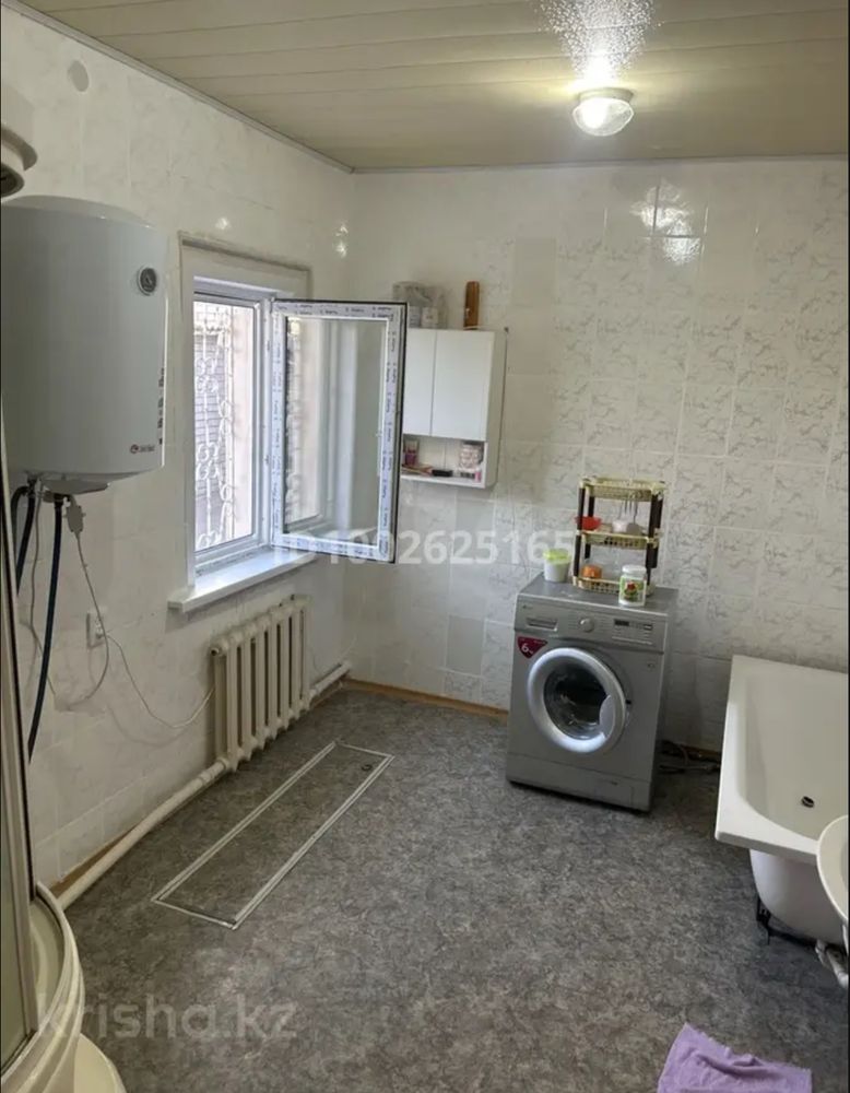 Дом благоустроенный 120кв/м с хоз постройками,огородом за Локомотивом