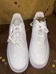 Nike Court Vision кецове
