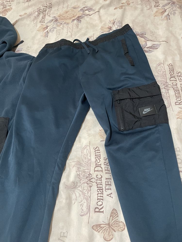 NIKE Цял Екип ХЛ / XL