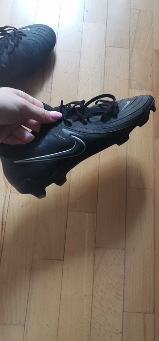 Бутонки носени няколко пъти. В добро състояние