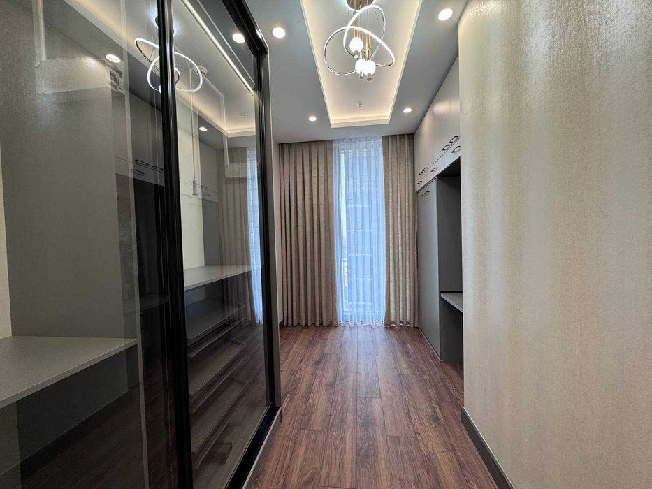Квартира в Nest One 3/14/51 72 кв.м. дизайнерский ремонт=