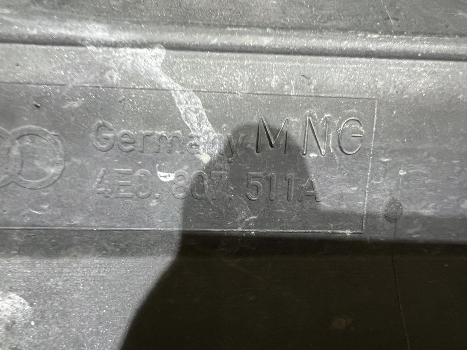 Bara spate Audi A8, 2002, 2003, 2004, 2005, 2006, cod origine OE 4E0807511A.