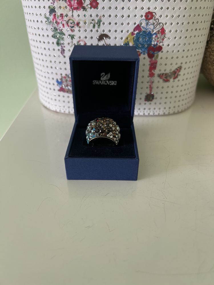 Кольцо Swarovski (Сваровски)