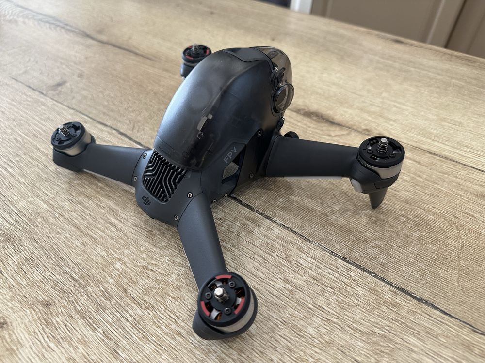 Продам DJI FPV (Идеальное состояние)