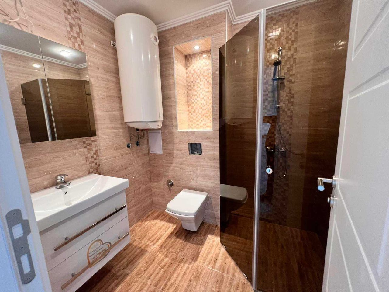 Продава се Едностаен апартамент в Свети Влас - 40 кв.м за 2825 €/кв.м - Снимка #3