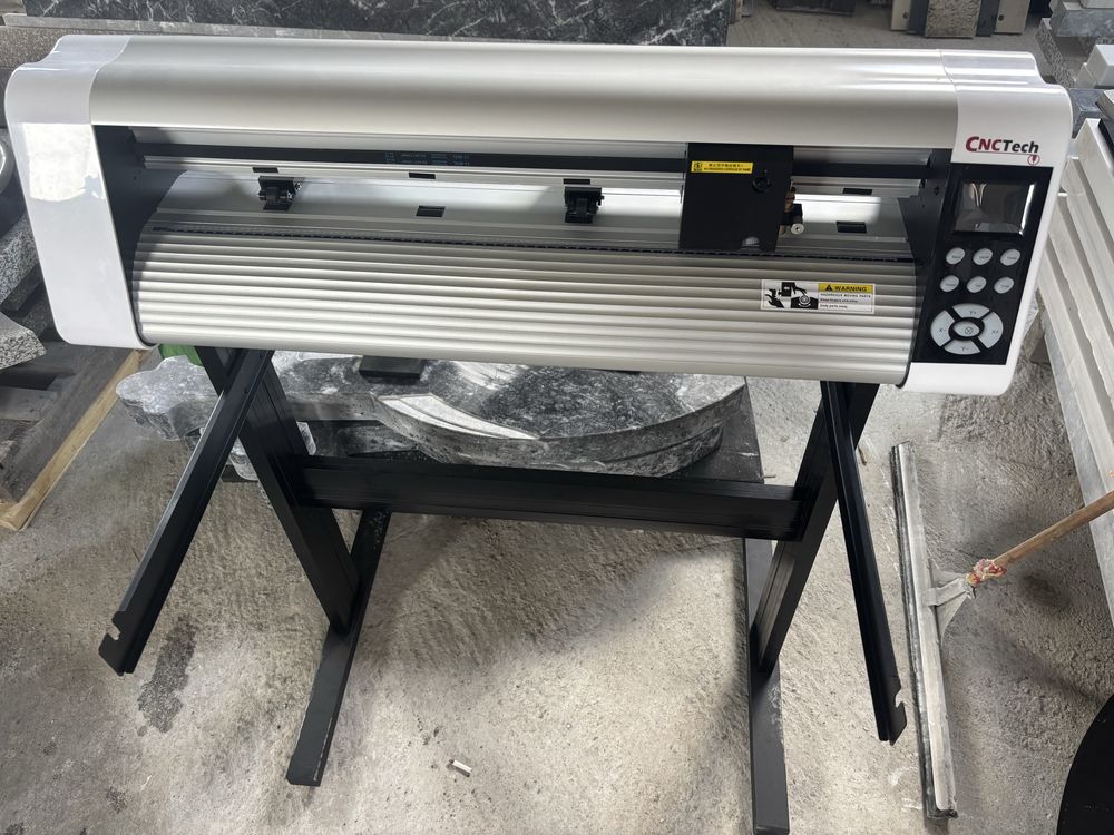 Vand cutter plotter