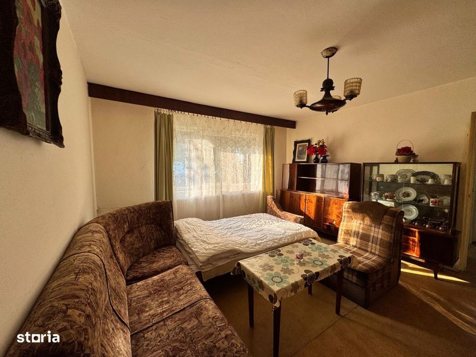 Apartament de 2  camere, decomandat, 49,58 mp., zona Decebal