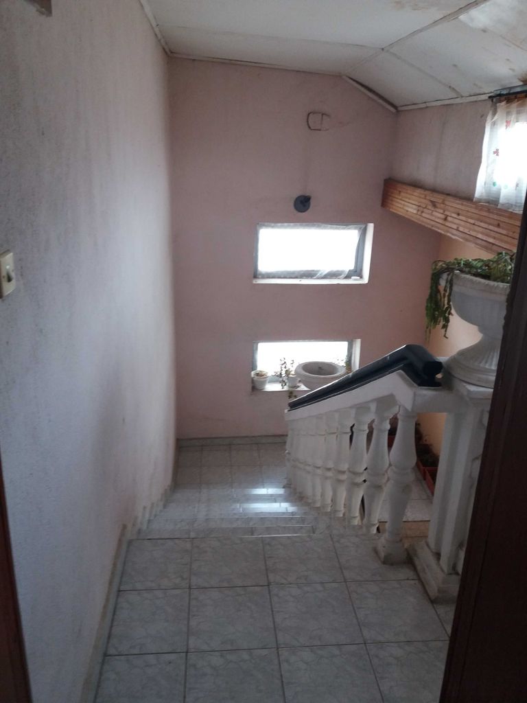 Продава се Етаж от къща в с. Аспарухово, Област Варна - 105 кв.м за 321 €/кв.м - Снимка #3
