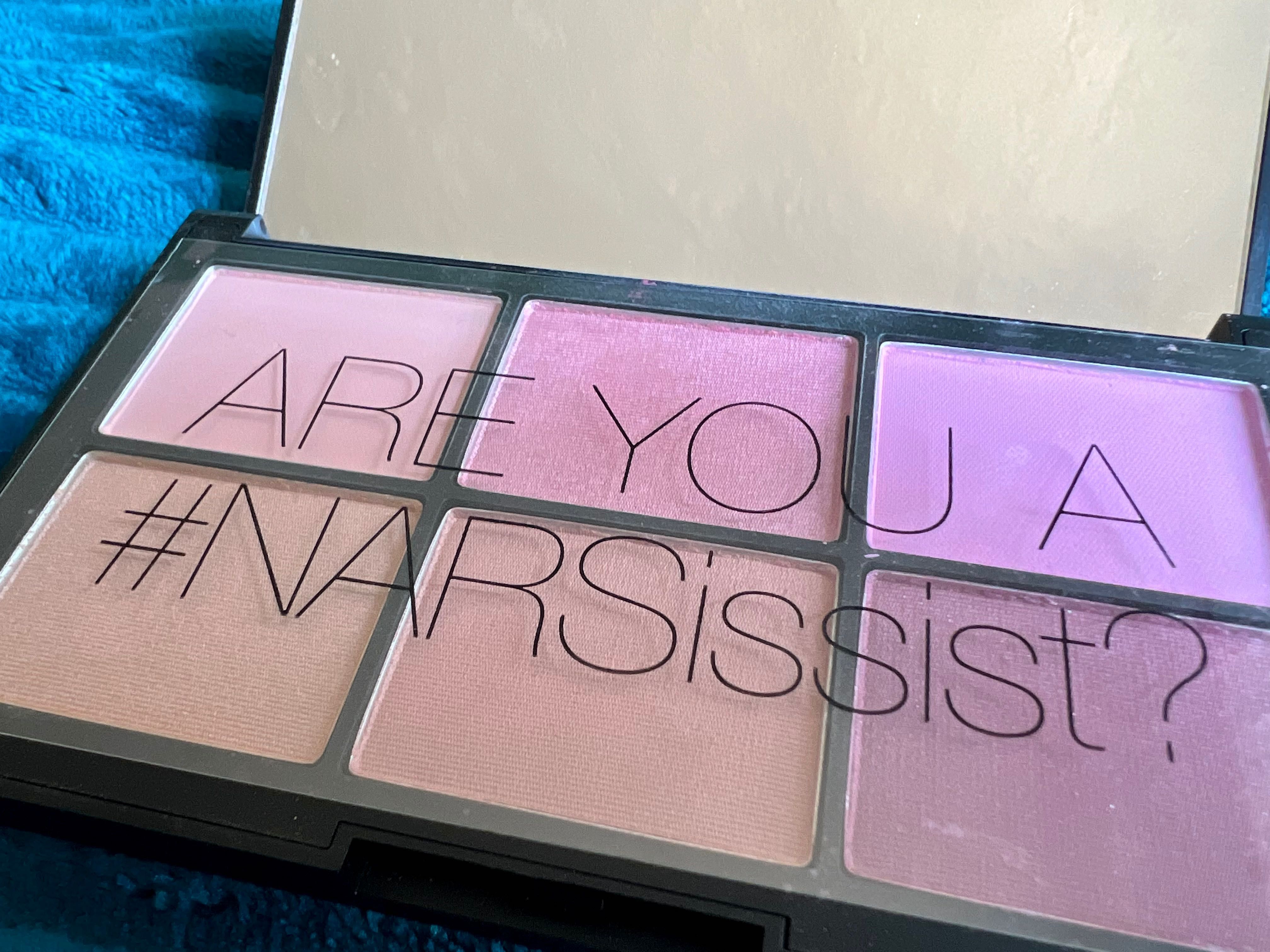 Нов! Палитра за бузи Nars!