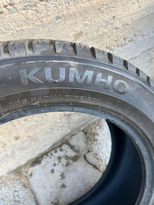 Шины зимние 235/55/R19