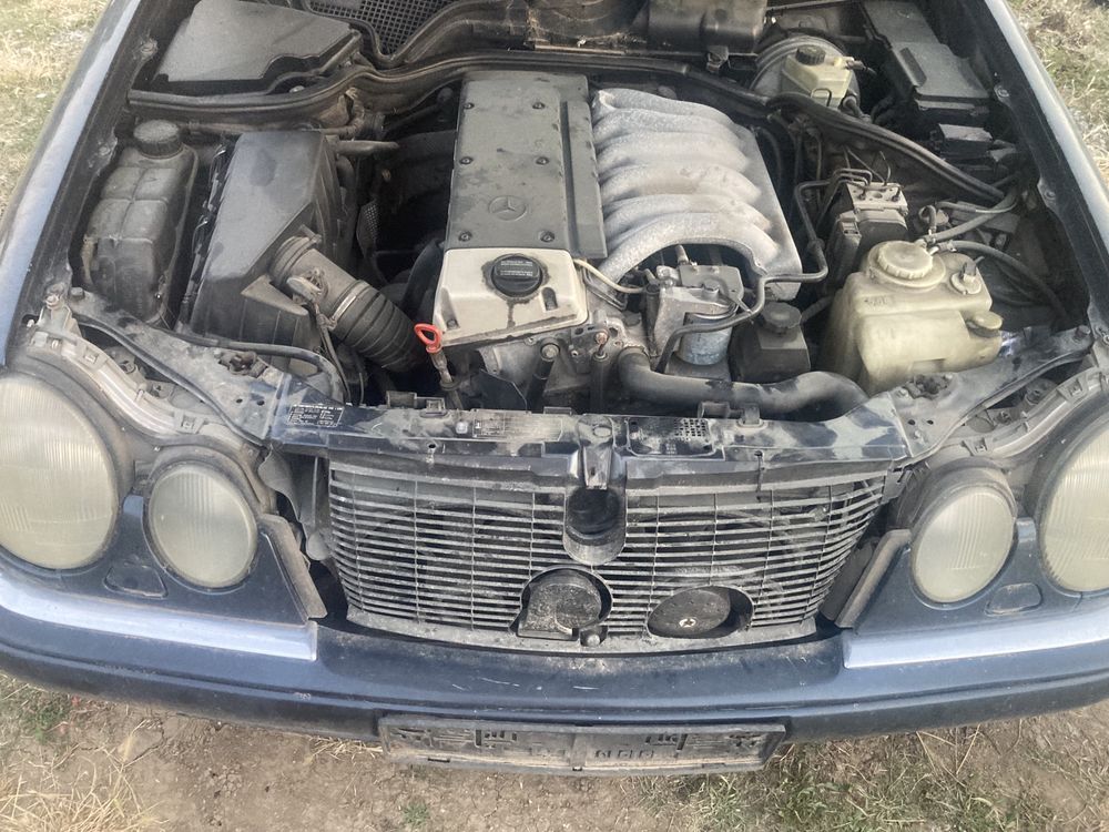 Мерцедес w210