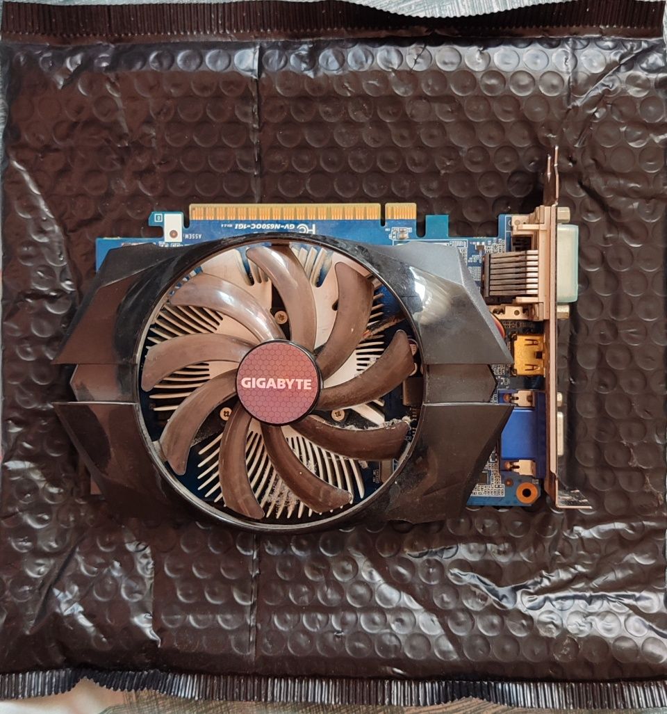 Videokarta Gtx 650 sotiladi