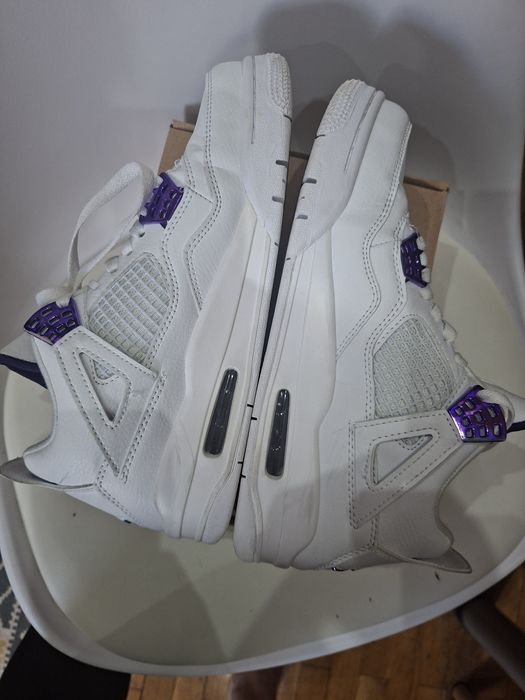 Nike jordan retro 4 metalic purple