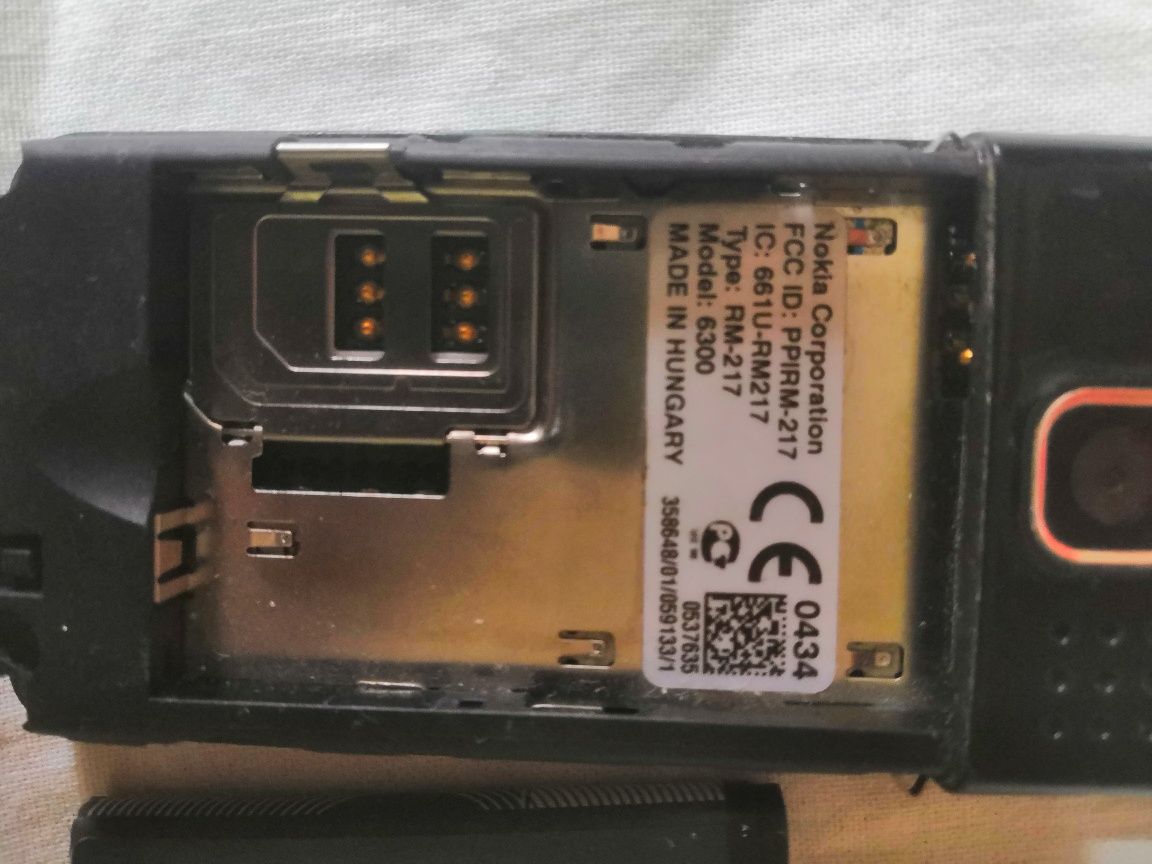 Телефон Nokia 6300