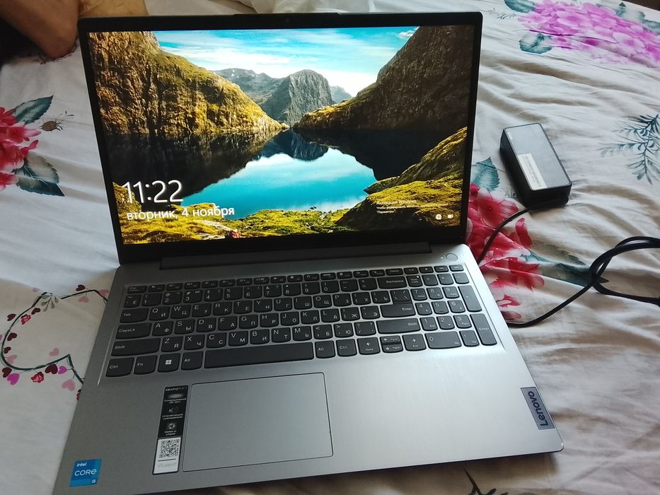 Ноутбук Lenovo idea