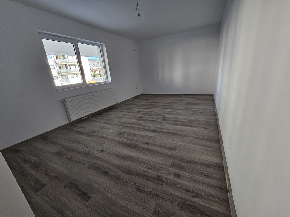 Apartament 2 camere Gradina Curte  20 mp Dobroesti