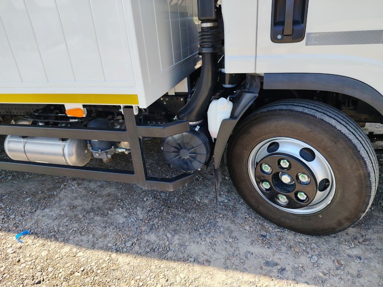 Isuzu NQR 90L L Comfort