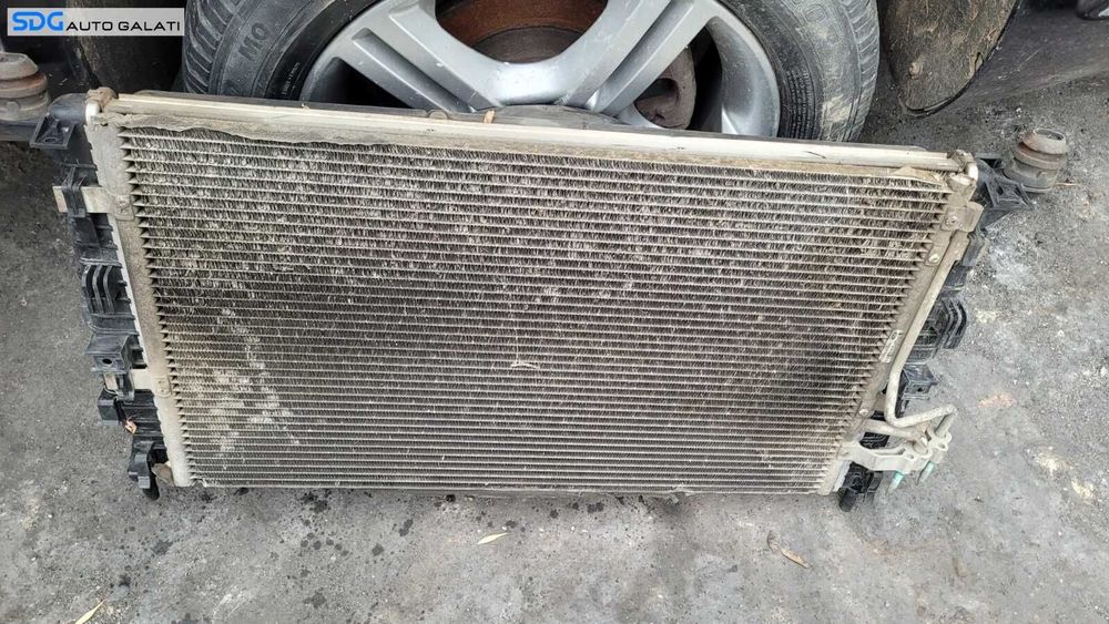 Radiator Apa Ford C-Max 1.6 16V Benzina 2004 - 2010 [C2582]