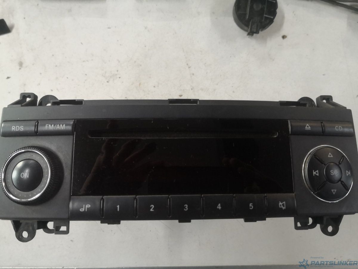 CD player auto MERCEDES-BENZ B-CLASS (W245) [ 2005 - 2011 ] OEM A1698200486