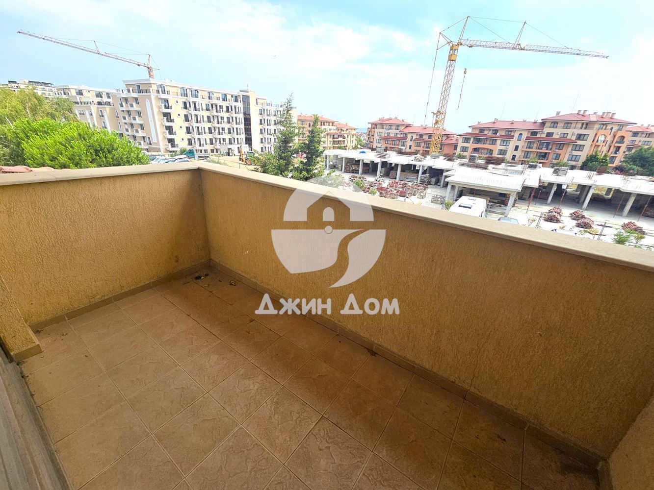 Просторен многостаен апартамент в к-с „Меджик Дриймс“, гр. Свети Влас