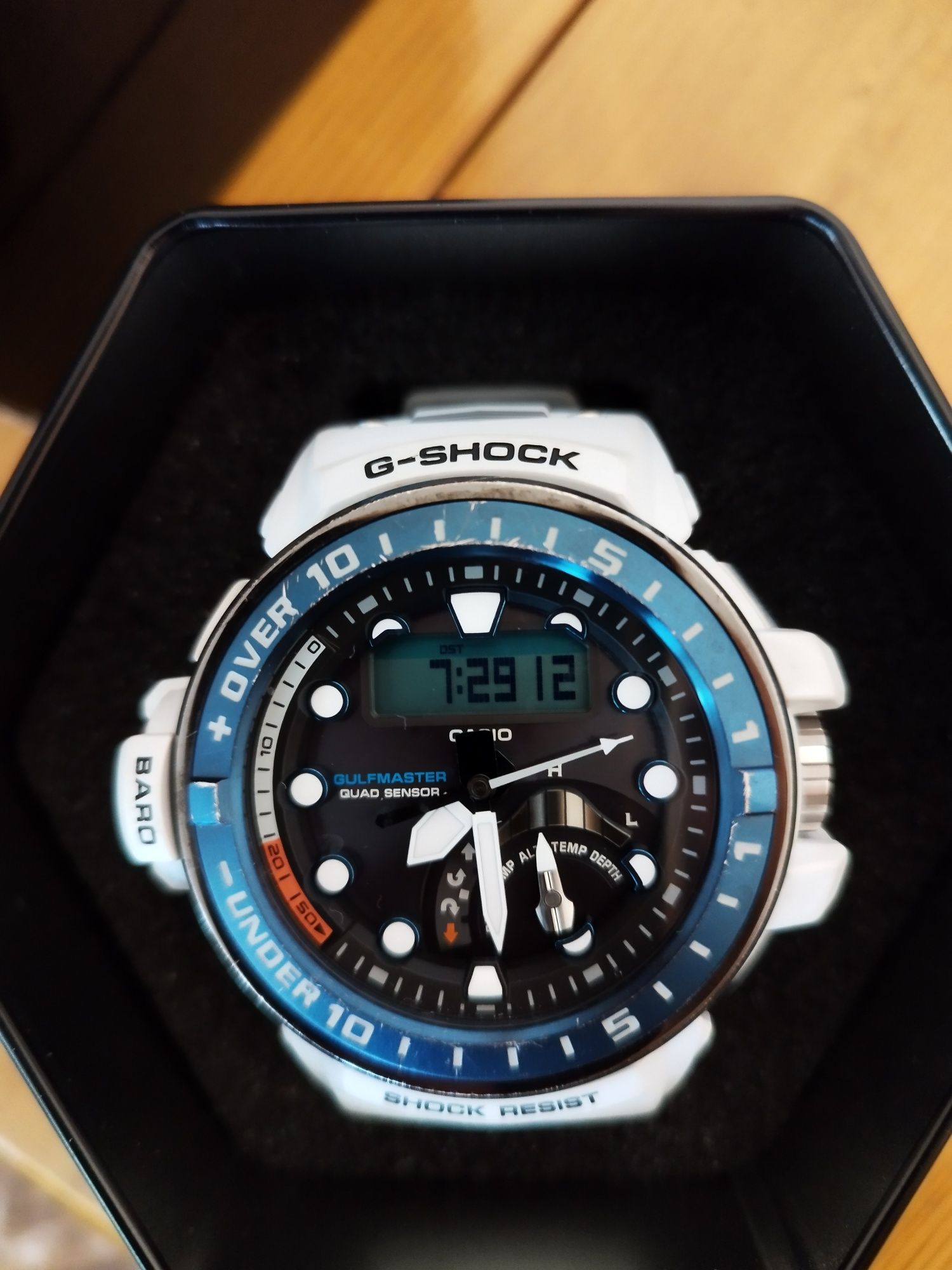 Casio g shock gulfmaster GWN-Q 1000