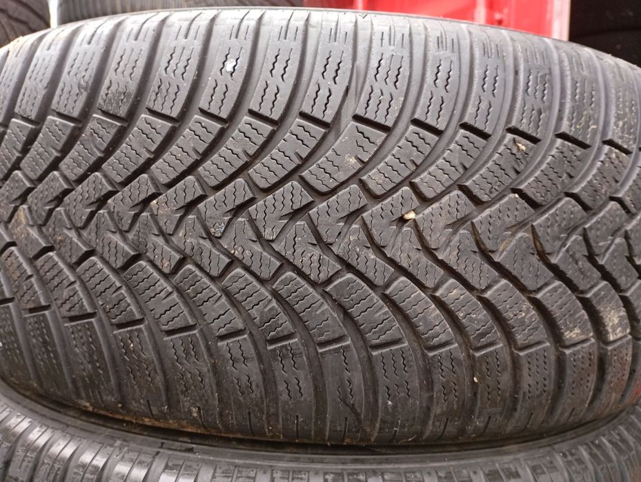 Anvelope 255/55/18 Falken