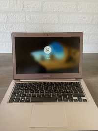 Laptop ASUS ZenBook UX303L