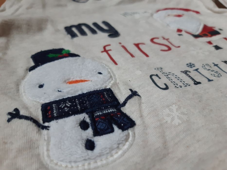 Лот от 3 броя коледни блузки, размер 6-9 м