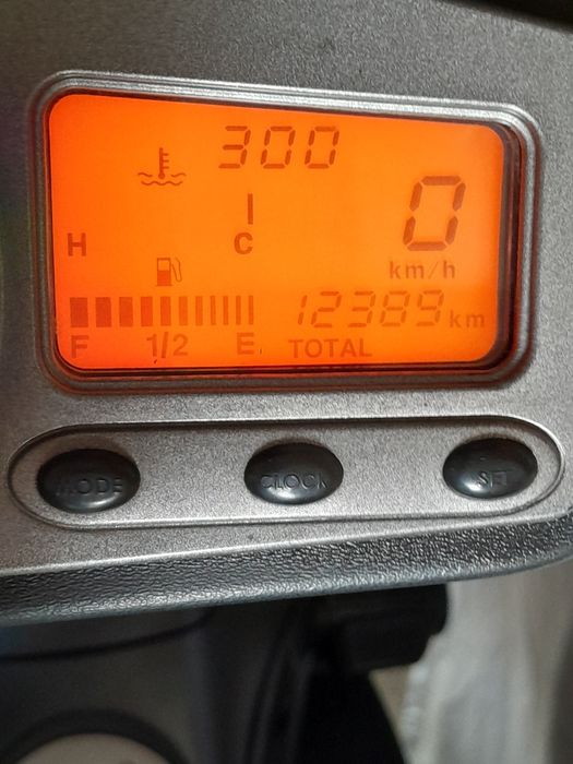 Vând scuter Gilera 49 din 2007 Prețul este 1500 euro negociabil