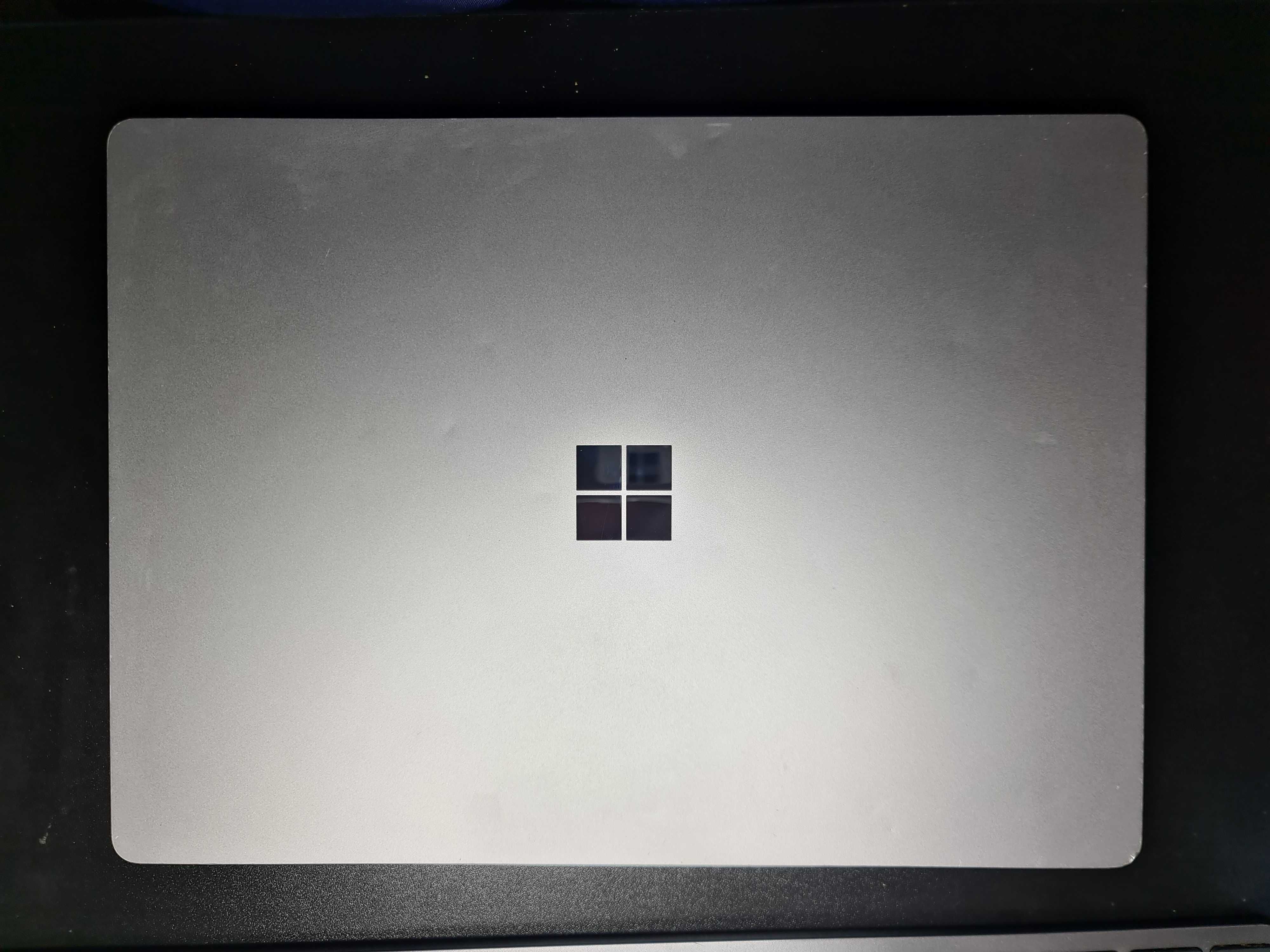 Microsoft Surface Laptop 3/ 13.5" Platinum Alcantara- i5/8GB/256GB SSD